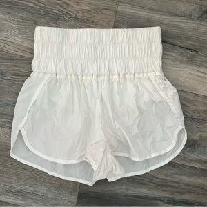 Free people high waisted white athletic shorts women’s size small